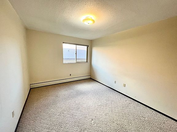 5th image of 700 E 5th Ave APT 102