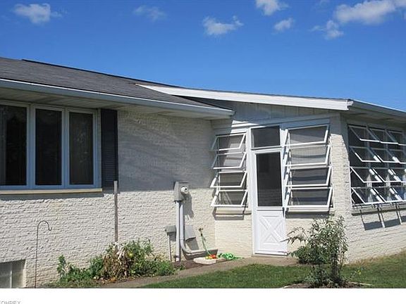 2nd image of 4187 Belden Dr SE