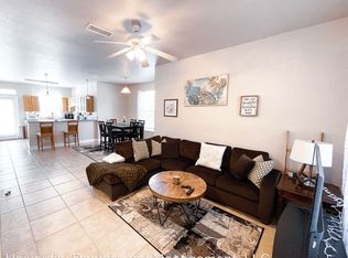 621 SW 10th St, Gainesville, FL 32601