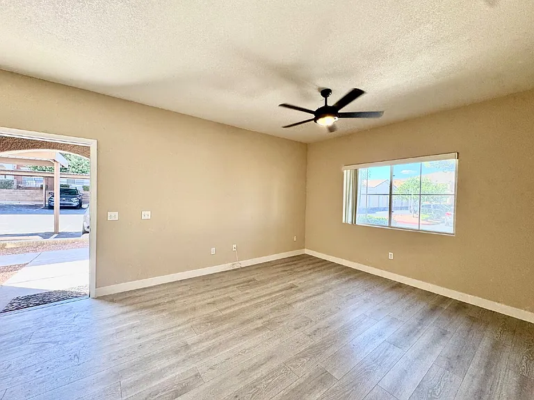 9303 Gilcrease Ave #1181 — Photo 12