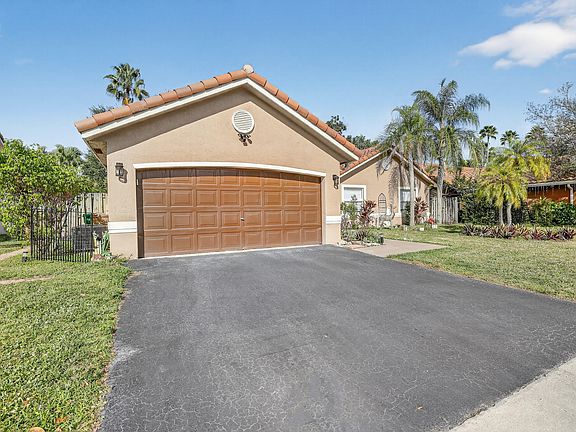 2nd image of 12623 SW 8th Court