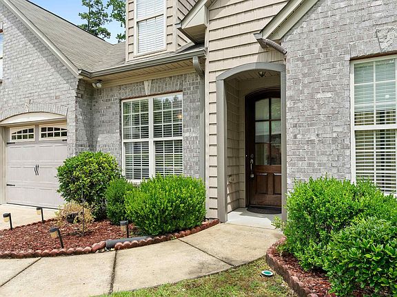 3rd image of 790 Highland Manor Ct