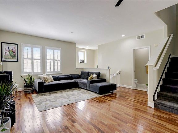 3rd image of 305 Casselino Dr