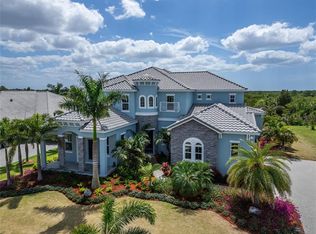 814 Manns Harbor Dr, Apollo Beach, FL 33572
