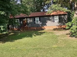 8136 Tiffany Ln, Mechanicsville, VA 23111