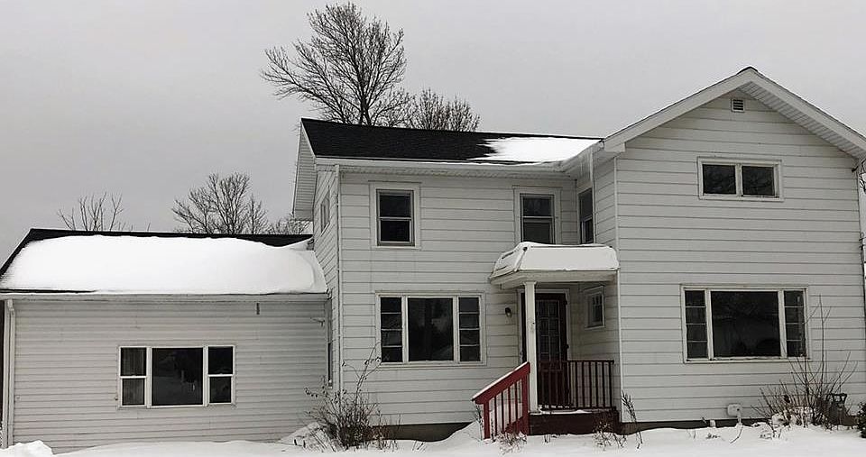1st image of 36 Geddes St