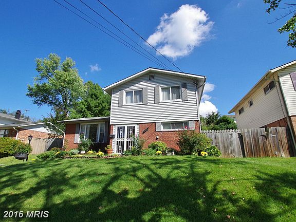 2nd image of 5019 Adrian St