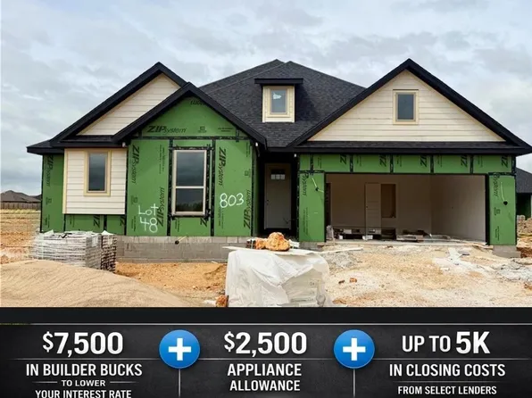 803 Jenison Rd, Tontitown, AR 72762