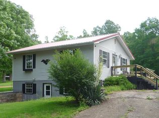 1815 Mill Creek Cir, Salem, AR 72576