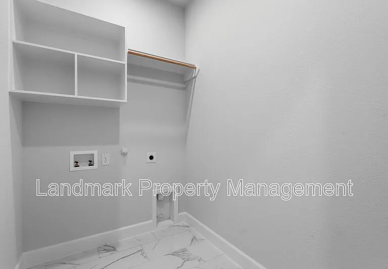 1824 Buckeye Ln — Photo 11