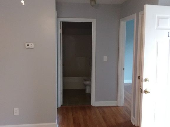 5th image of 948-948 Wildwood Dr