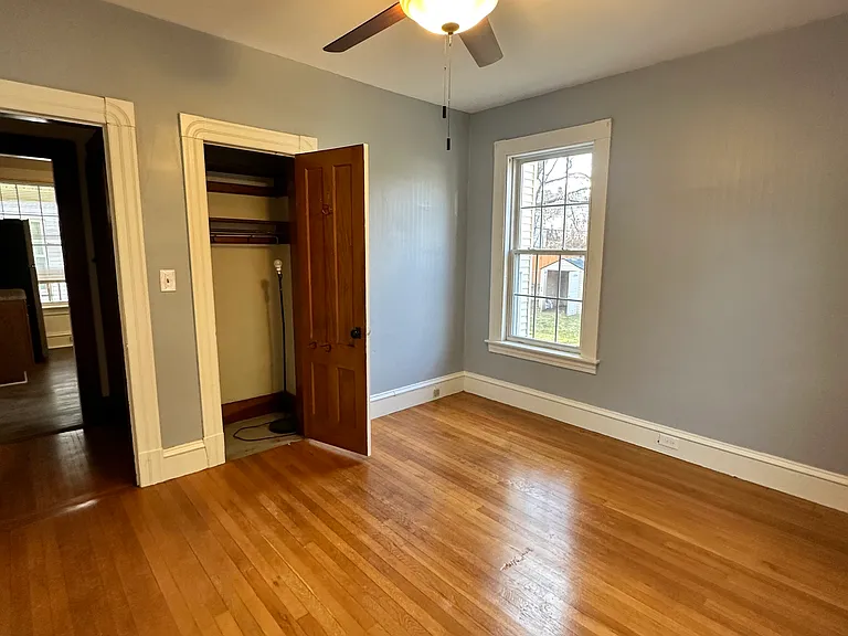102-104 Allyn St #1 — Photo 14