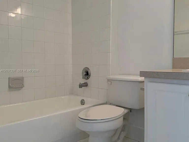 5142 Palmbrooke Cir #0 — Photo 16