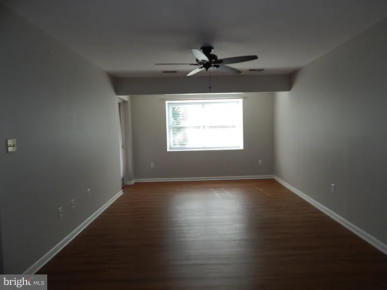 17 Juliet Ln #303 — Photo 13