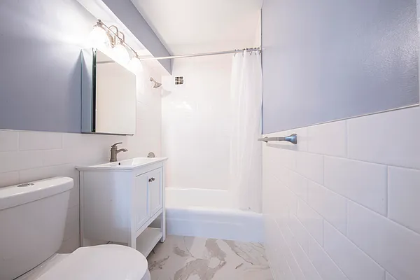 Rented by Compass | media 5