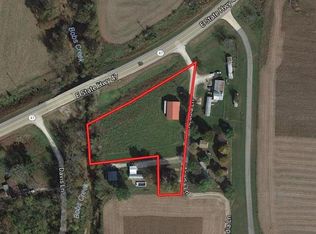 35 Acadia Ln, Winfield, MO 63389