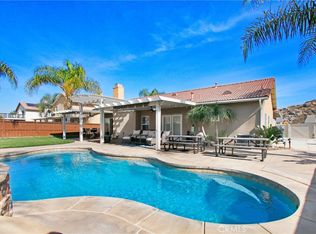 1303 Riverstone Ct, Hemet, CA 92545