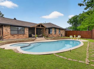 8206 Spinnaker Cv, Rowlett, TX 75089