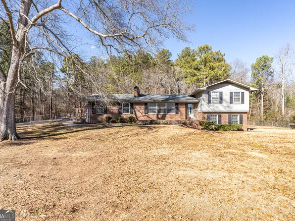 1608 Little Texas Valley Rd NW, Rome, GA 30165