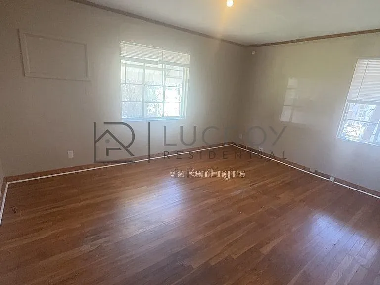 316 Woody Dr — Photo 8