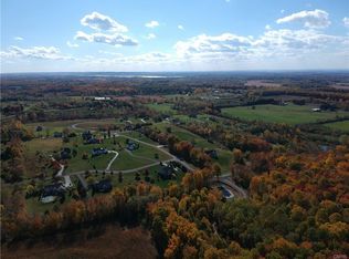 6 Calemad Dr, Auburn, NY 13021