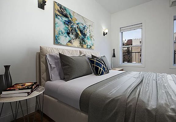 5th image of 147 Grand St #3W