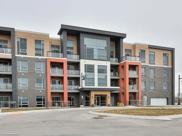 4040 Upper Middle Rd #405, Burlington, ON L7M 0H2