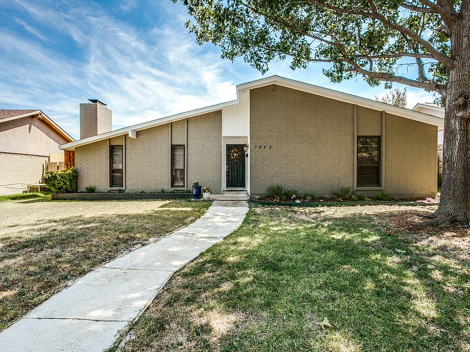 1st image of 3042 Robin Hill Ln