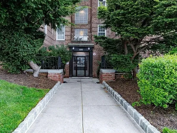 6393 Woodhaven Blvd #5J, Rego Park, NY 11374