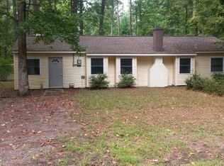1094 Laurel Dr, Lancaster, VA 22503