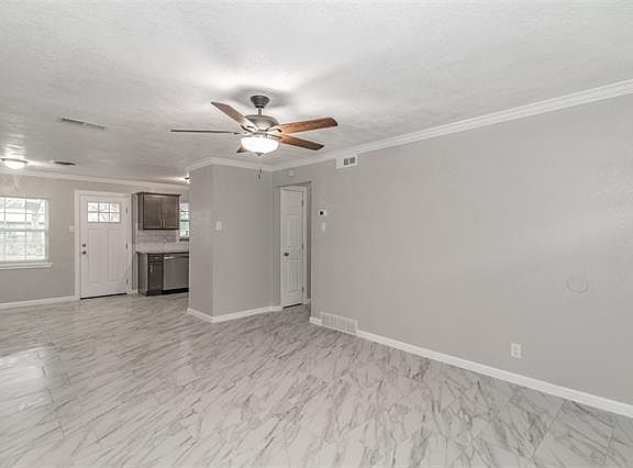 2nd image of 1707 E Park Row Dr