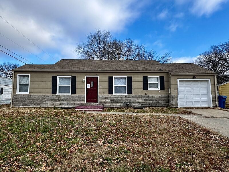 1st image of 11312 E Highridge Dr