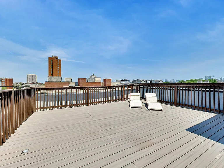 1417 W Chicago Ave #3 — Photo 30