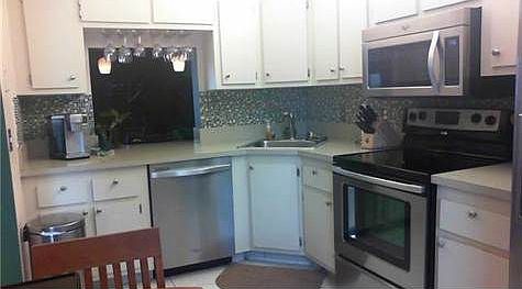 5th image of 235 Foxtail Dr APT G