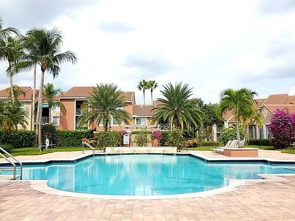 3rd image of 7880 Sonoma Springs Circle #102