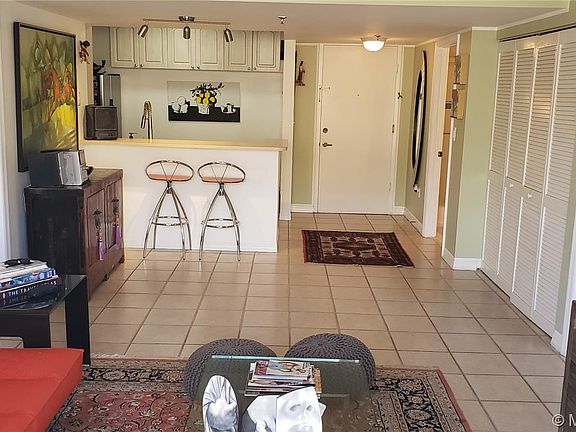 3rd image of 2642 Collins Ave APT 410