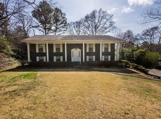 915 Pine Haven Dr, Bessemer, AL 35023