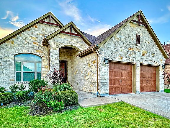 3rd image of 2912 Windy Vane Dr