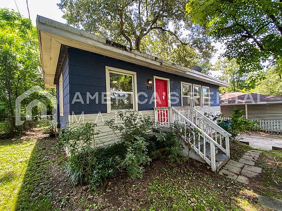 2nd image of 222 4th Ave