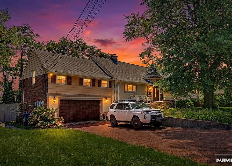 1st image of 154 Ames Street