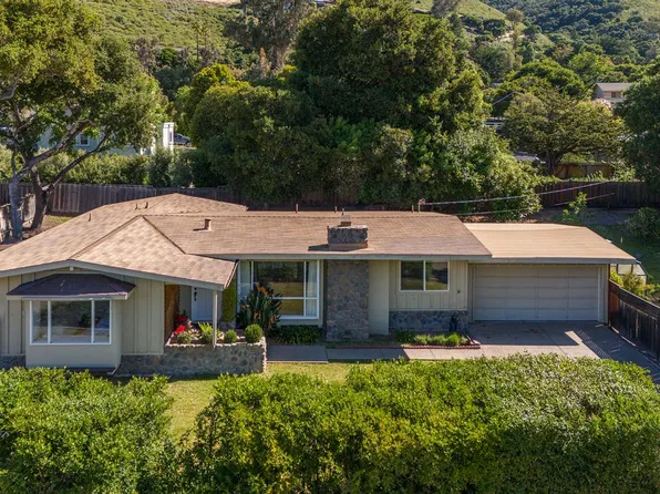 48 Lupin Ln, Carmel Valley, CA 93924