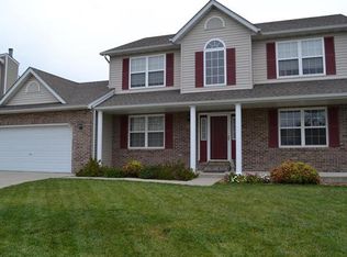 1424 Nottinghill Dr, O Fallon, IL 62269