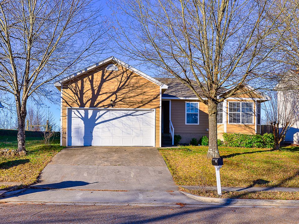 1st image of 244 Mountain Creek Dr