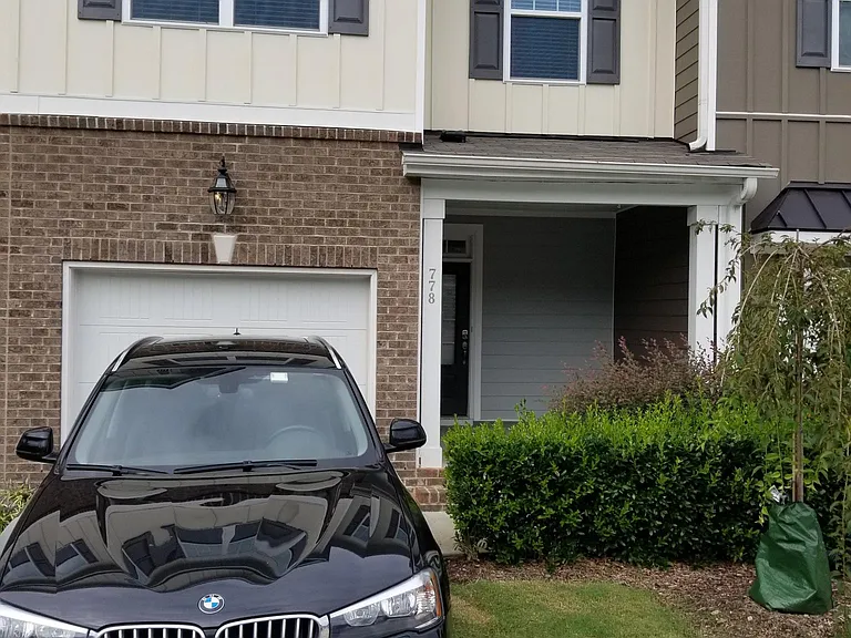 778 Treviso Ln — Photo 2