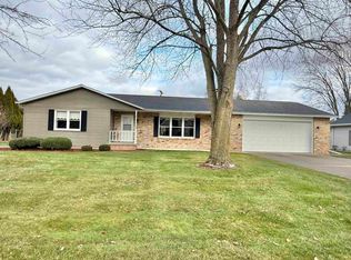 4067 Dover Ln, Bay City, MI