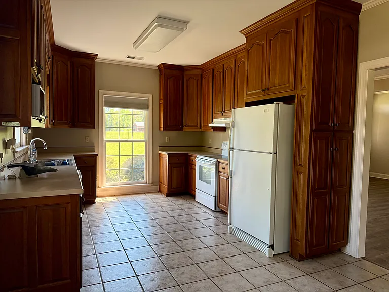 126 John Smith Rd — Photo 8