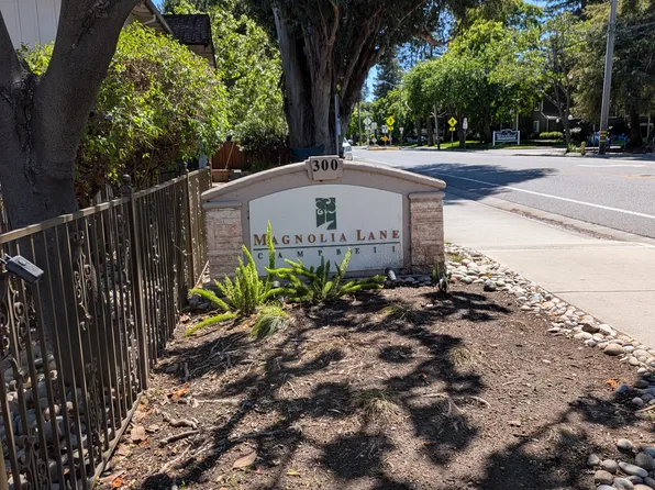 300 Union Ave APT 15, Campbell, CA 95008