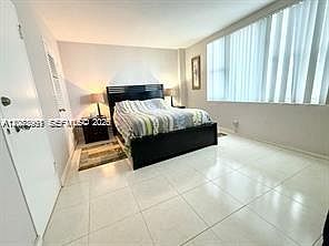 5th image of 9195 Collins Ave APT 512