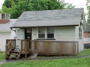 237 Valley St, Willimantic, CT 06226