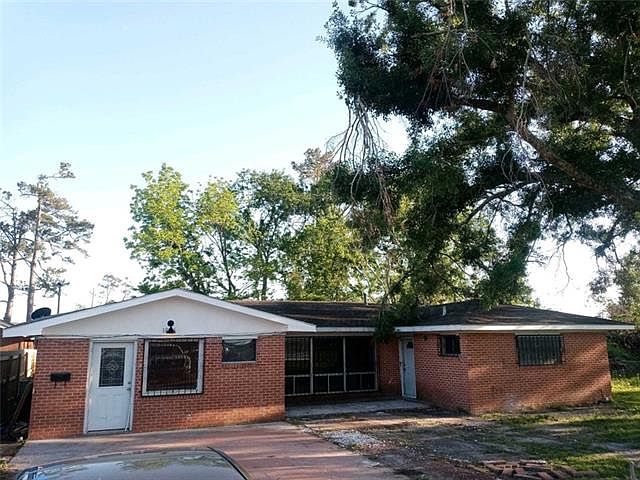 1st image of 1826 Theriot St